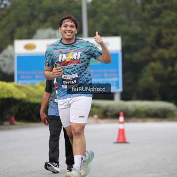 Runner Photo 3812887