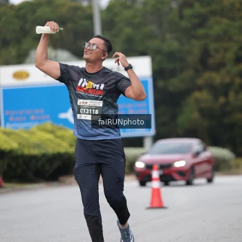 Runner Photo 3812904