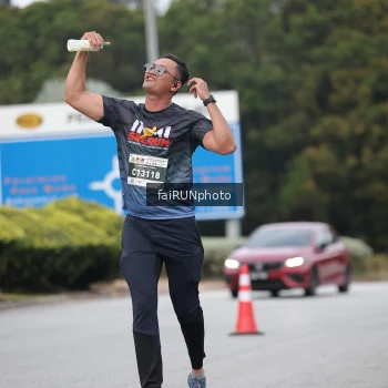 Runner Photo 3812917