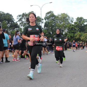 Runner Photo 3812974