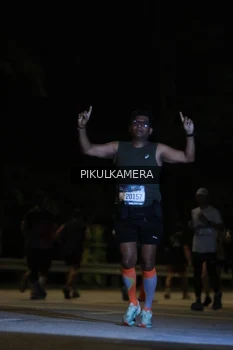 Runner Photo 3812984