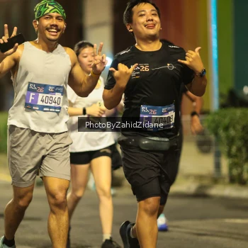 Runner Photo 3813055
