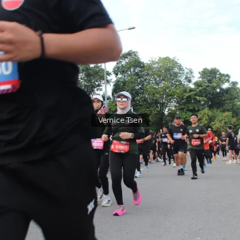 Runner Photo 3813173
