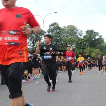Runner Photo 3813272