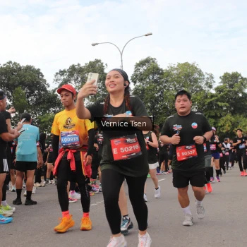 Runner Photo 3813354