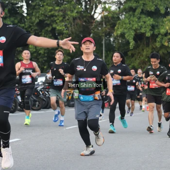 Runner Photo 3813462