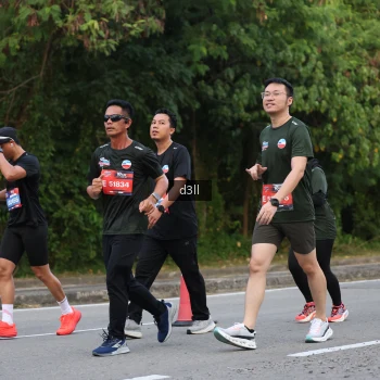 Runner Photo 3813487