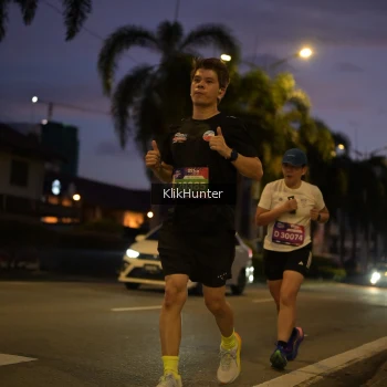 Runner Photo 3813596
