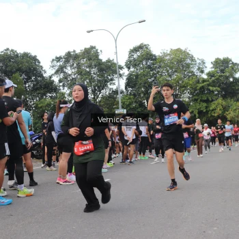 Runner Photo 3813607