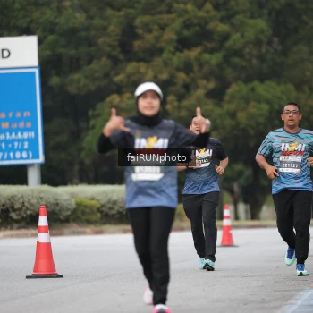 Runner Photo 3813633