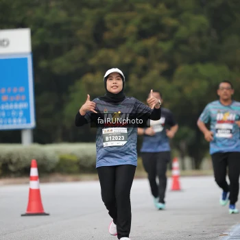 Runner Photo 3813647