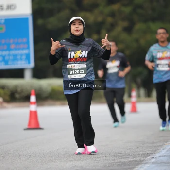Runner Photo 3813686