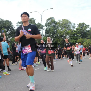 Runner Photo 3813688