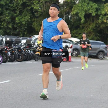 Runner Photo 3813721