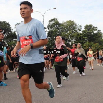 Runner Photo 3813757