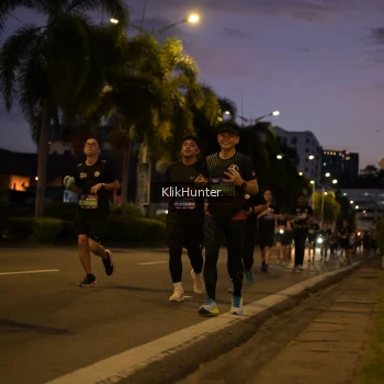 Runner Photo 3813759