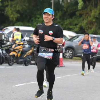 Runner Photo 3813810