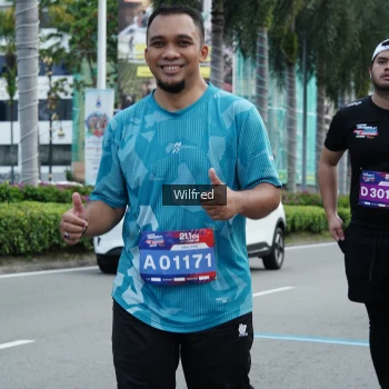 Runner Photo 3813814