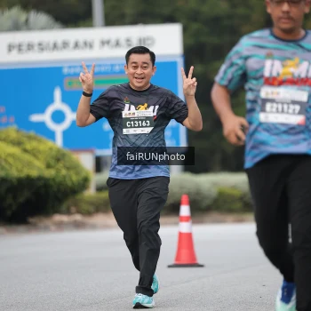 Runner Photo 3813888