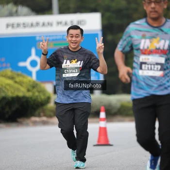 Runner Photo 3813931