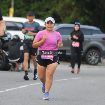 Runner Photo 3813943