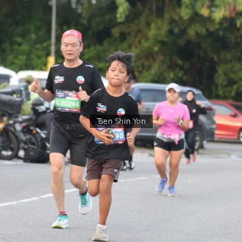Runner Photo 3813944