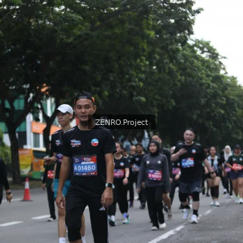 Runner Photo 3813945