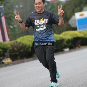 Runner Photo 3813955