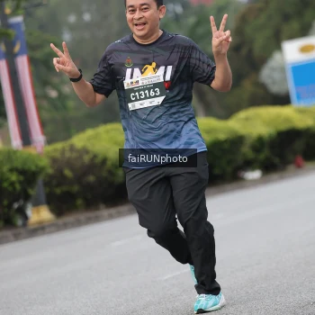 Runner Photo 3813963