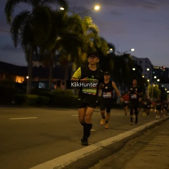 Runner Photo 3813975