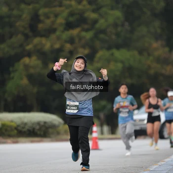 Runner Photo 3814024