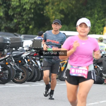 Runner Photo 3814026