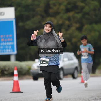 Runner Photo 3814051