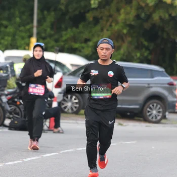 Runner Photo 3814074