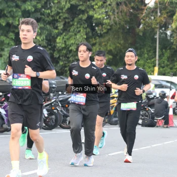 Runner Photo 3814085
