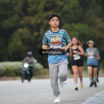 Runner Photo 3814090