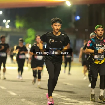 Runner Photo 3814113