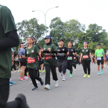 Runner Photo 3814261