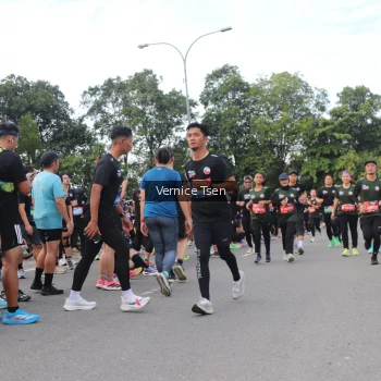 Runner Photo 3814286