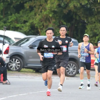 Runner Photo 3814318