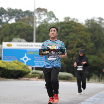 Runner Photo 3814327