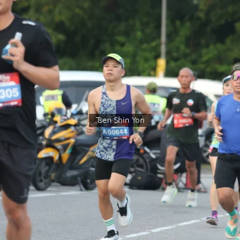 Runner Photo 3814335