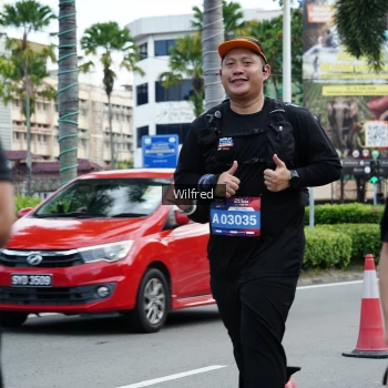 Runner Photo 3814358