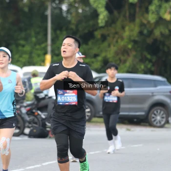 Runner Photo 3814360