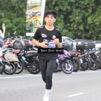 Runner Photo 3814483