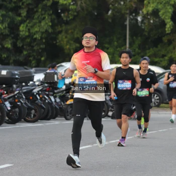 Runner Photo 3814502
