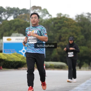 Runner Photo 3814569