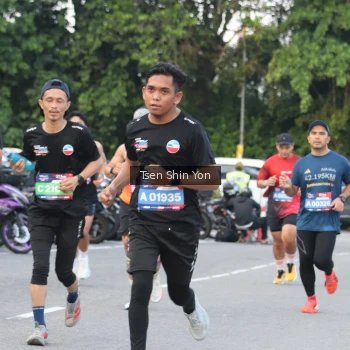 Runner Photo 3814612