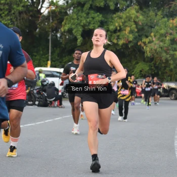 Runner Photo 3814635
