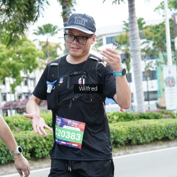 Runner Photo 3814673